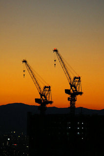 20070723-sunset-crane.jpg