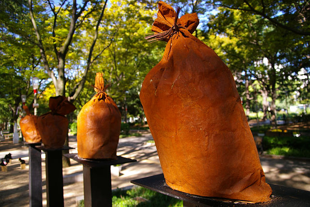 20091012-utsubopark-sculpture-0a.jpg