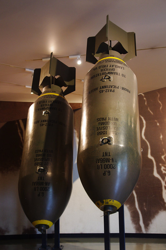 20120526-an-m66-bomb.jpg
