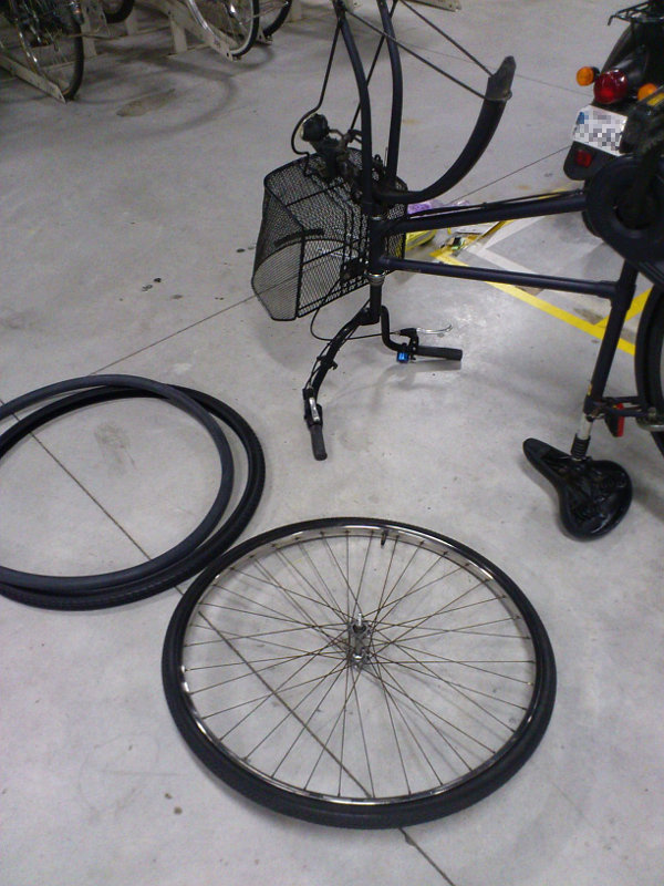 20130825-bike-front-tire03.jpg