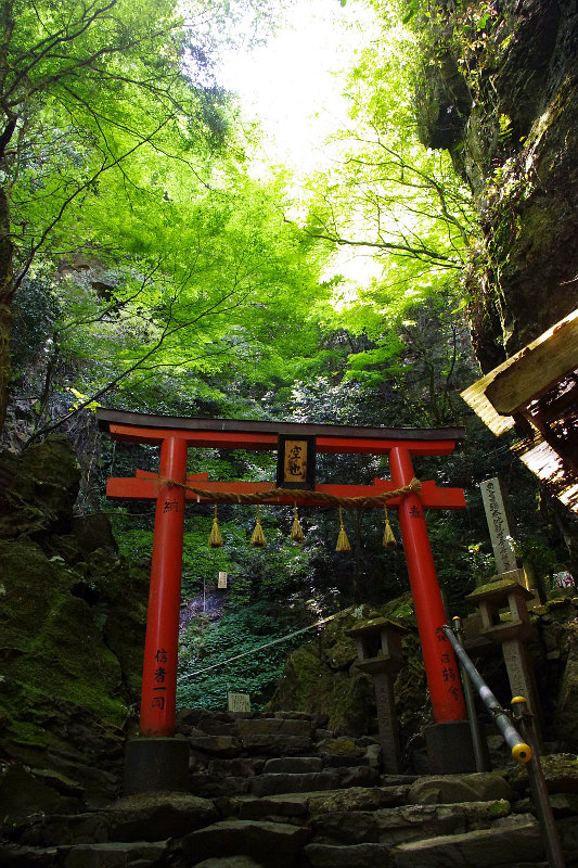 20160501-kuyataki-torii.jpg