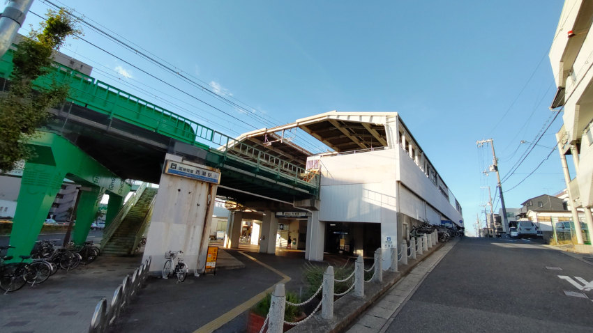 阪神 西灘駅より登山口までは北西方向に一直線に伸びる道を進む 20251030-hansin-nishinada.jpg