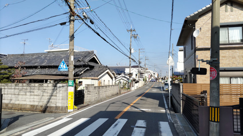 府道20号線・東高野街道を南へ 20251114-fudou20gou.jpg